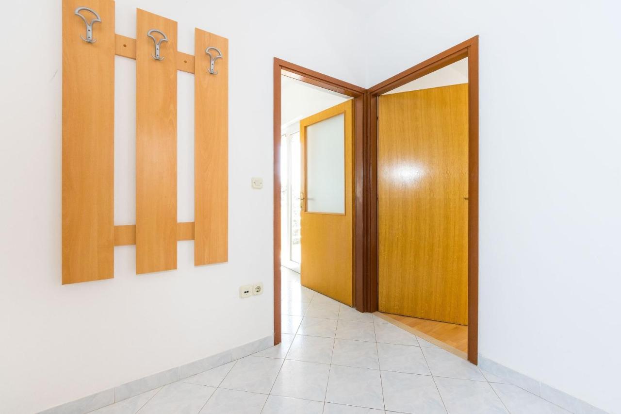 Apartments By The Sea Vrsi - Mulo, Zadar - 5951 Екстер'єр фото