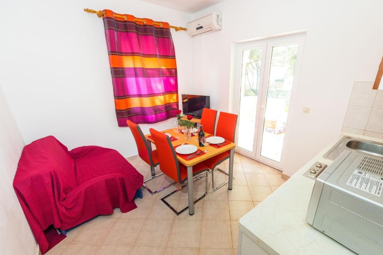 Apartments By The Sea Vrsi - Mulo, Zadar - 5951 Екстер'єр фото